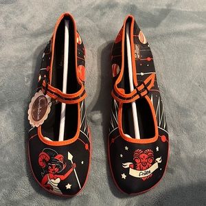 Chocolatica’s brand Women’s Aries, Mary Janes NWT. Black and orange/red color